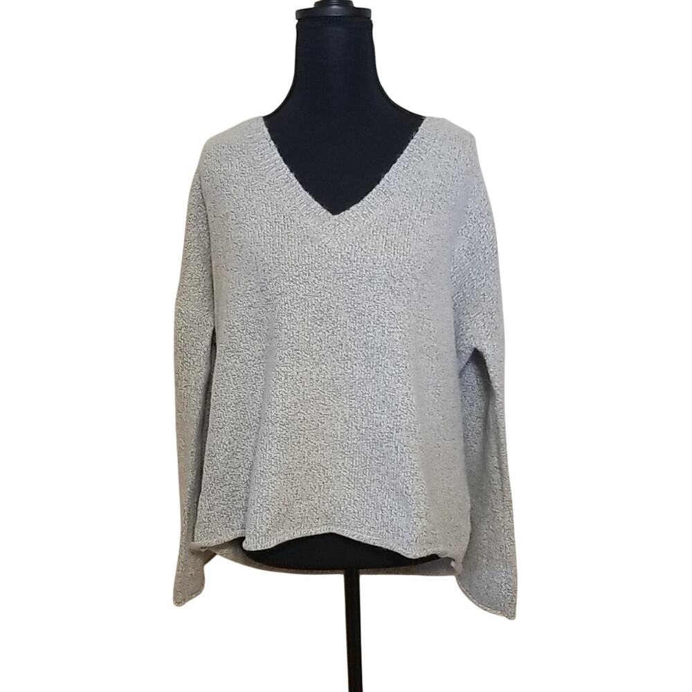 Ruby Moon Wool Gray V-Neck Oversized Warm Cozy Soft Sweater Winter Size Large
